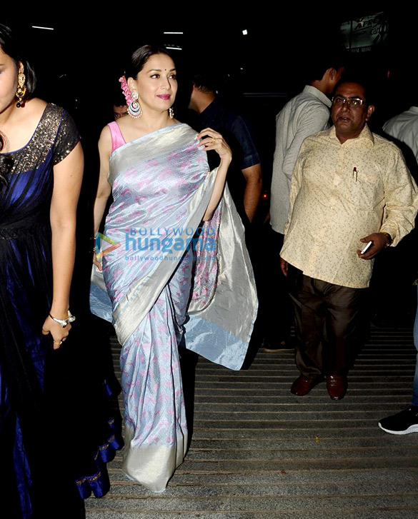 madhuri dixit snapped at her managers wedding reception 2