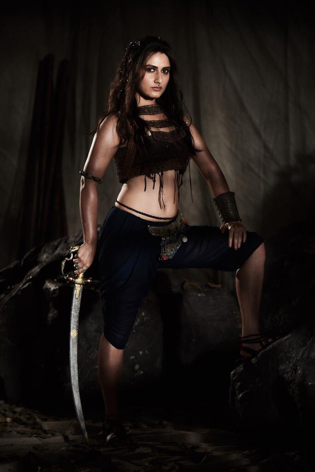 OMG! Fatima Sana Shaikh looks unrecognizable in this look test for Aamir Khan’s Thugs Of Hindostan