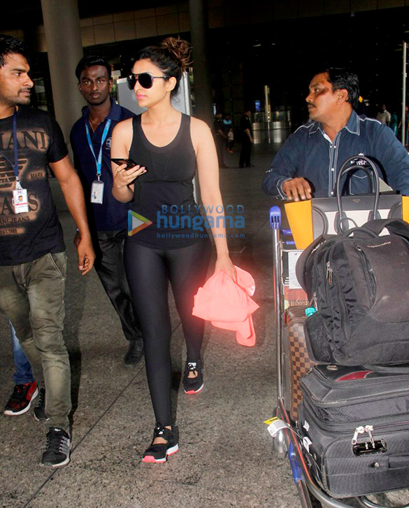 parineeti chopra returns from golmaal again hyderabad schedule 3