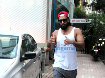 Ranveer Singh snapped post his gym session in Bandra