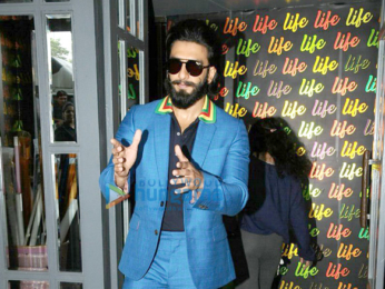 Ranveer Singh snapped post Filmfare shoot in Juhu