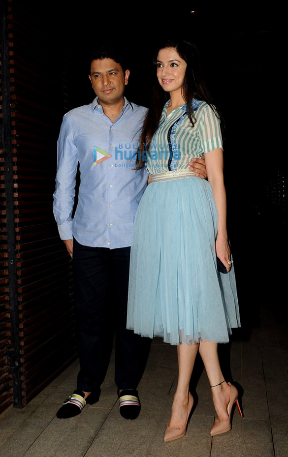 rekha kangna ranaut madhuri dixit sushmita sen and many more at priyanka chopras bash for movie ventilator national award win 13