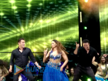 Salman Khan, Bipasha Basu & Akshay Kumar grace the finale 'Dabangg Tour Hungama' in Hong Kong