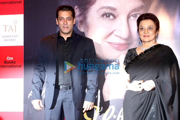 salman khan dharmendra jeetendra grace the launch of asha parekhs book the hit girl 9
