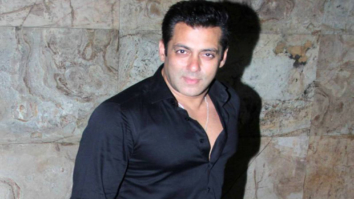 Salman Khan donated Rs. 1 lakh to a mediaperson suffering from brain haemorrhage