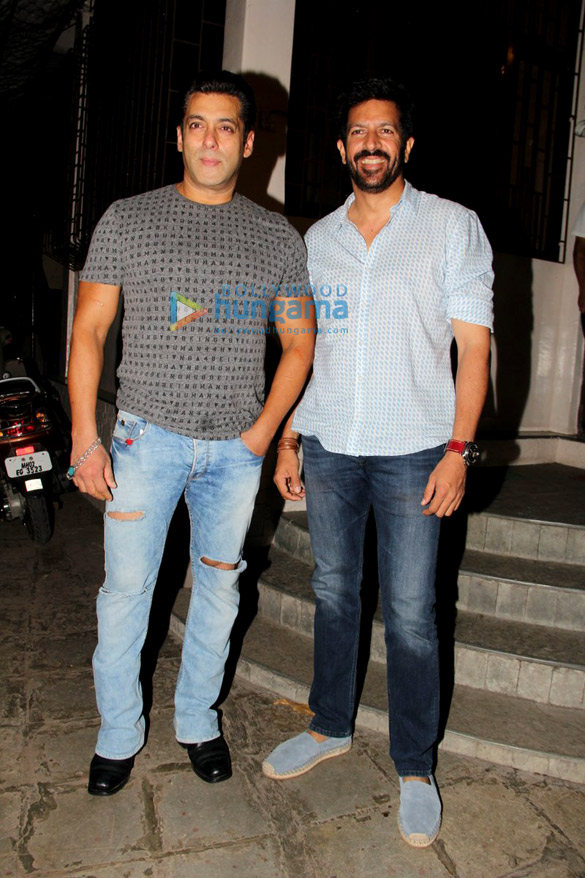 salman khan snapped with kabir khan post tubelight dubbing in bandra 3
