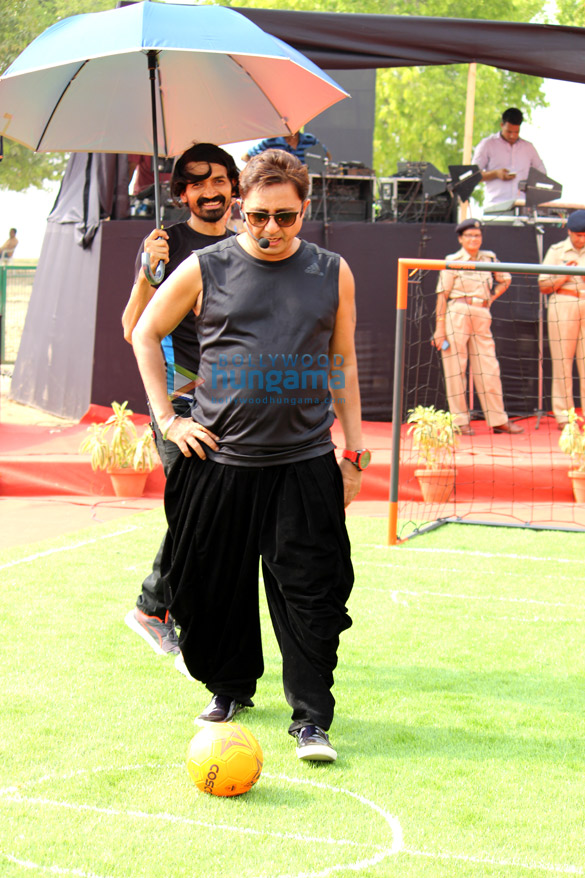 sukhwinder singh performs at the under 19 football tournament at the india gate 5