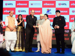This film maker was honoured with the prestigious ‘Lokmat Maharashtrian Of The Year Award’. Find out who!