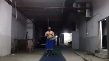 Watch: Vidyut Jammwal’s Kalari Payattu training will motivate to get fit