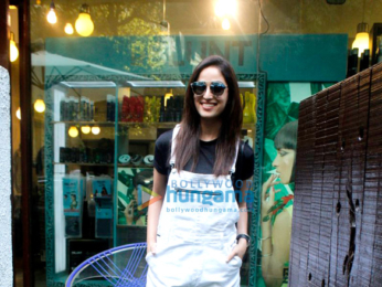 Yami Gautam snapped post salon session at B'Blunt