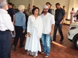 Aamir Khan At Vinod Khanna’s Prayer Meet