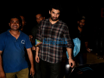 Aditya Roy Kapur snapped post partying with close friends