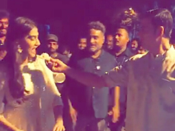 Check out: Akshay Kumar and Sonam Kapoor celebrate their National Awards win on the sets of PadMan