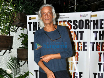 Akshay Kumar and others grace the screening of 'Mirror Game'