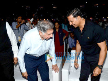 Akshay Kumar graces the Transform Maharashtra initiative launch by Devendra Fadnavis