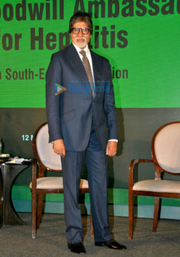 Amitabh Bachchan graces the Hepatitis awareness event in Mumbai