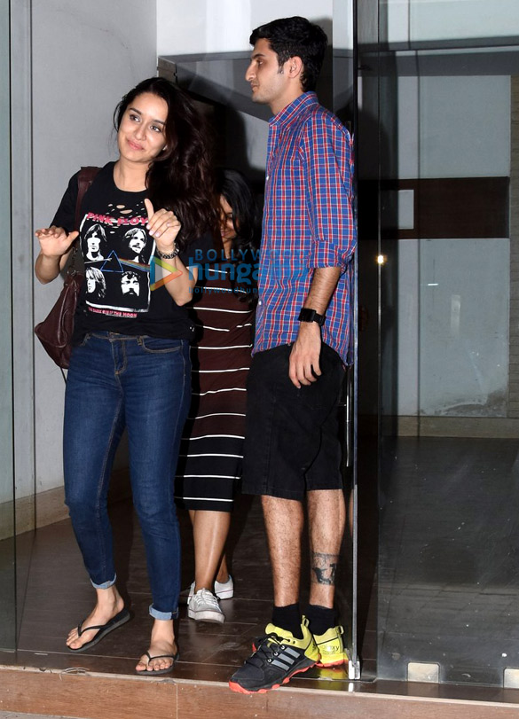 arjun and shraddha snapped at half girlfriend bash 2