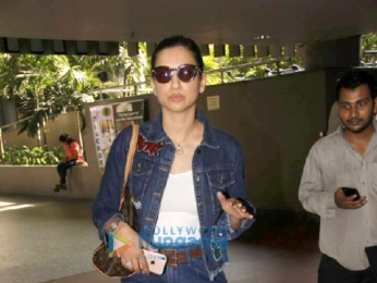 Arjun Kapoor and Shraddha Kapoor snapped returning from Ahmedabad post Half Giirlfriend promotions