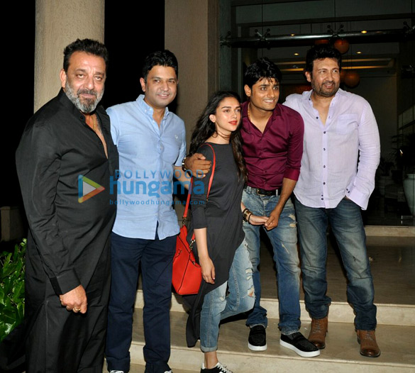 bhoomi movie wrap up bash with sanjay dutt 10