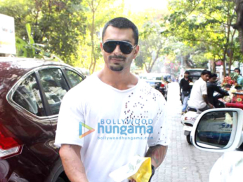 Bipasha Basu and Karan Singh Grover on lunch date at Kitchen Garden