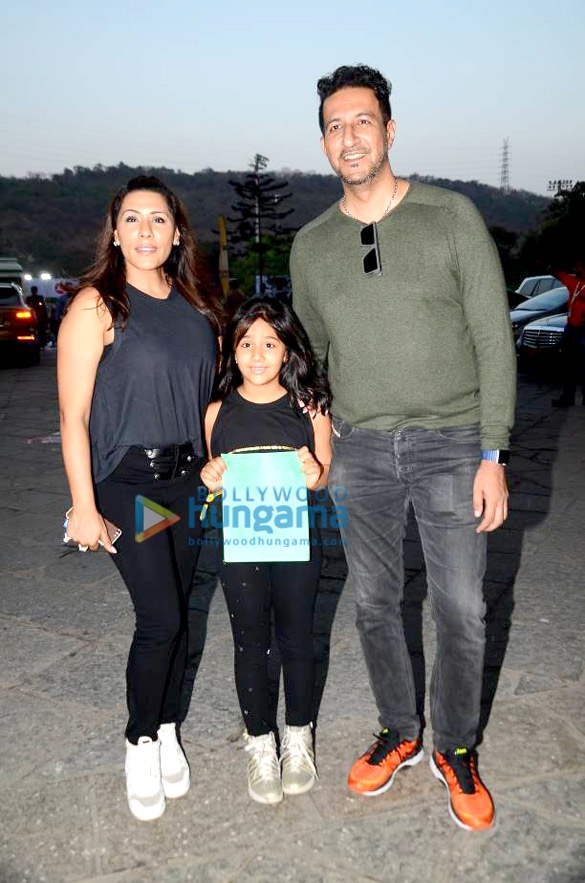 celebs attend justin biebers concert in mumbai 4