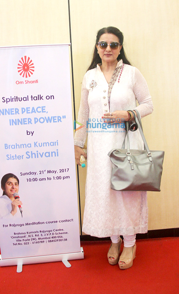 dharmendra gracy singh vivek oberoi poonam dhillon suresh oberoi others at brahma kumaris sister shivanis spiritual talk 3