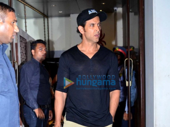 Hrithik Roshan, Sussanne Khan, and others snapped at Bastian