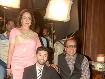 Javed Akhtar, Hema Malini and Dharmendra grace the mahurat of Anil Sharma's film 'Genius'