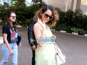 Kangna Ranaut snapped while returning from Banaras
