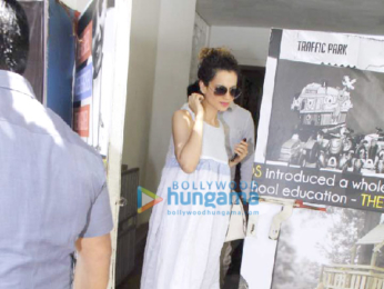 Kangna Ranaut snapped at Pali Hill in Bandra