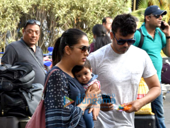Mira Rajput snapped with daughter Misha at the domestic airport