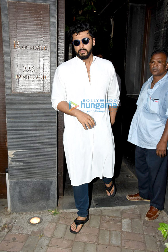 prayer meet of sonam kapoors grand mother 2