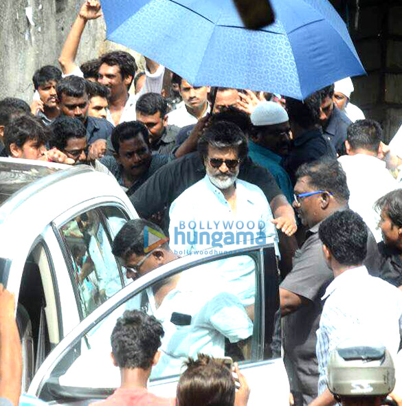 rajnikanth snapped shooting on the streets of mumbai today 4