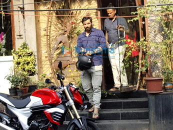 Ranveer Singh, John Abraham and other celebrities snapped in Bandra