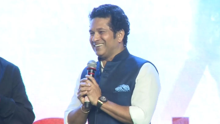 Sachin Tendulkar & A R Rahman’s AMAZING Chemistry Sachin Tendulkar & A R Rahman’s AMAZING Chemistry