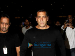 Salman Khan, Karan Johar, Sonam Kapoor, Suniel Shetty and Anil Kapoor snapped at the airport