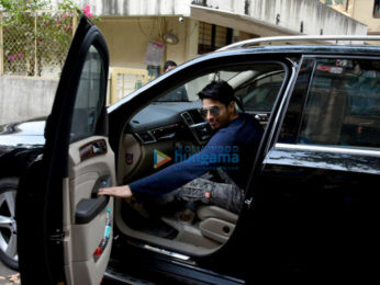 Sidharth Malhotra snapped post meeting at Matrix office in Bandra