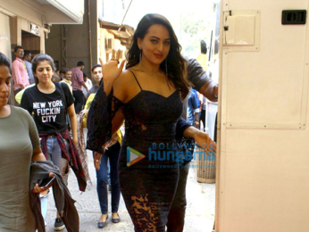 Sonakshi Sinha and Mohit Suri snapped on the sets of Nach Baliye