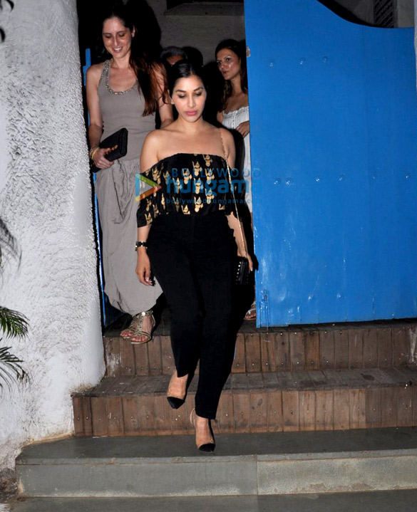 sophie choudry snapped at olive 2