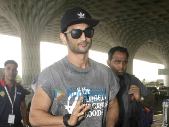 Sushant Singh Rajput, Kriti Sanon, Sonakshi Sinha, John Abraham and Parineeti Chopra at the airport