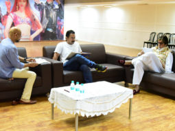 SPOTTED: Amitabh Bachchan and Aamir Khan in a serious script reading session for Thugs of Hindostan
