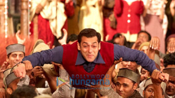 Movie Stills Of The Movie Tubelight