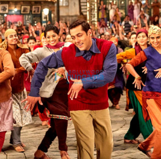 Movie Stills Of The Movie Tubelight