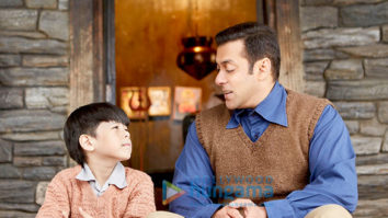 Movie Stills Of The Movie Tubelight