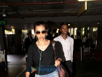Varun Dhawan, Sonakshi Sinha and others snapped at the airport