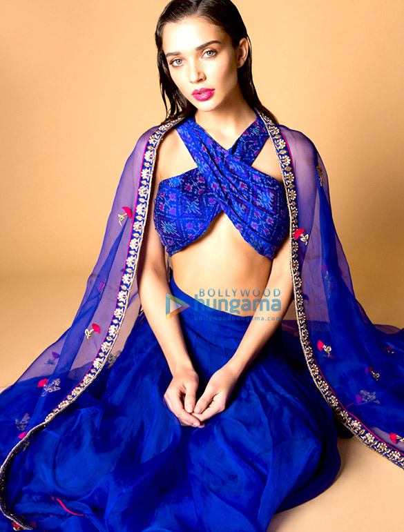 amy jackson4 2