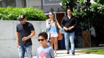 Arbaaz Khan, Malaika Arora, Amrita Arora, Shakeel Ladak and family snapped post their lunch In Bandra