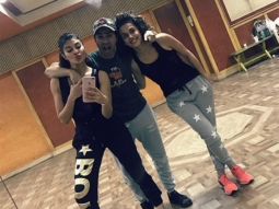 Check out: Varun Dhawan, Jacqueline Fernandez and Taapsee Pannu begin rehearsals for ‘Tan Tana Tan’ for Judwaa 2