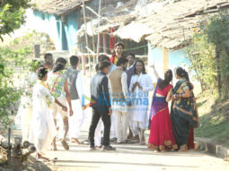 Movie Stills Of The Movie Duniya Khatam Ho Rahi Hai