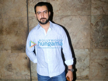 First screening of Vikram Phadnis' Marathi movie 'Hrudayantar'